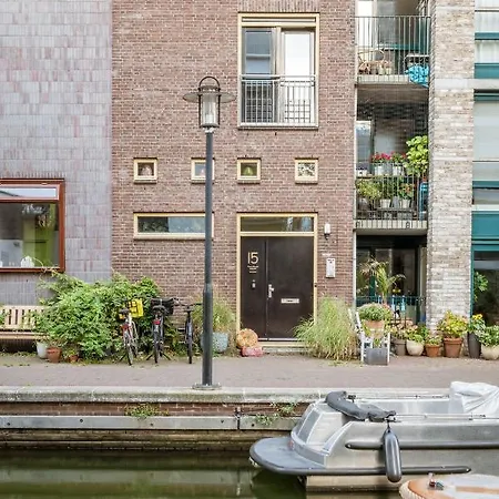 Modern * Amsterdam